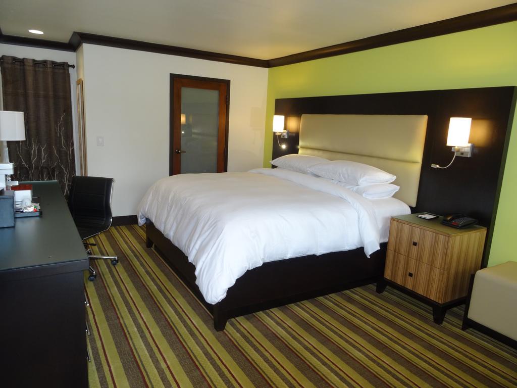 Hotel Azura Santa Rosa Oda fotoğraf